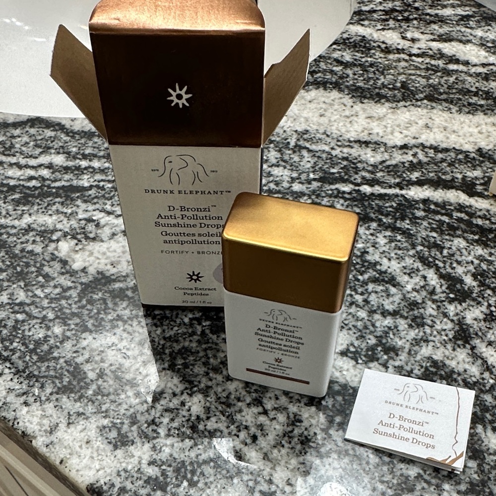 Drunk Elephant D-Bronzi Drops with White and Bronze Accents